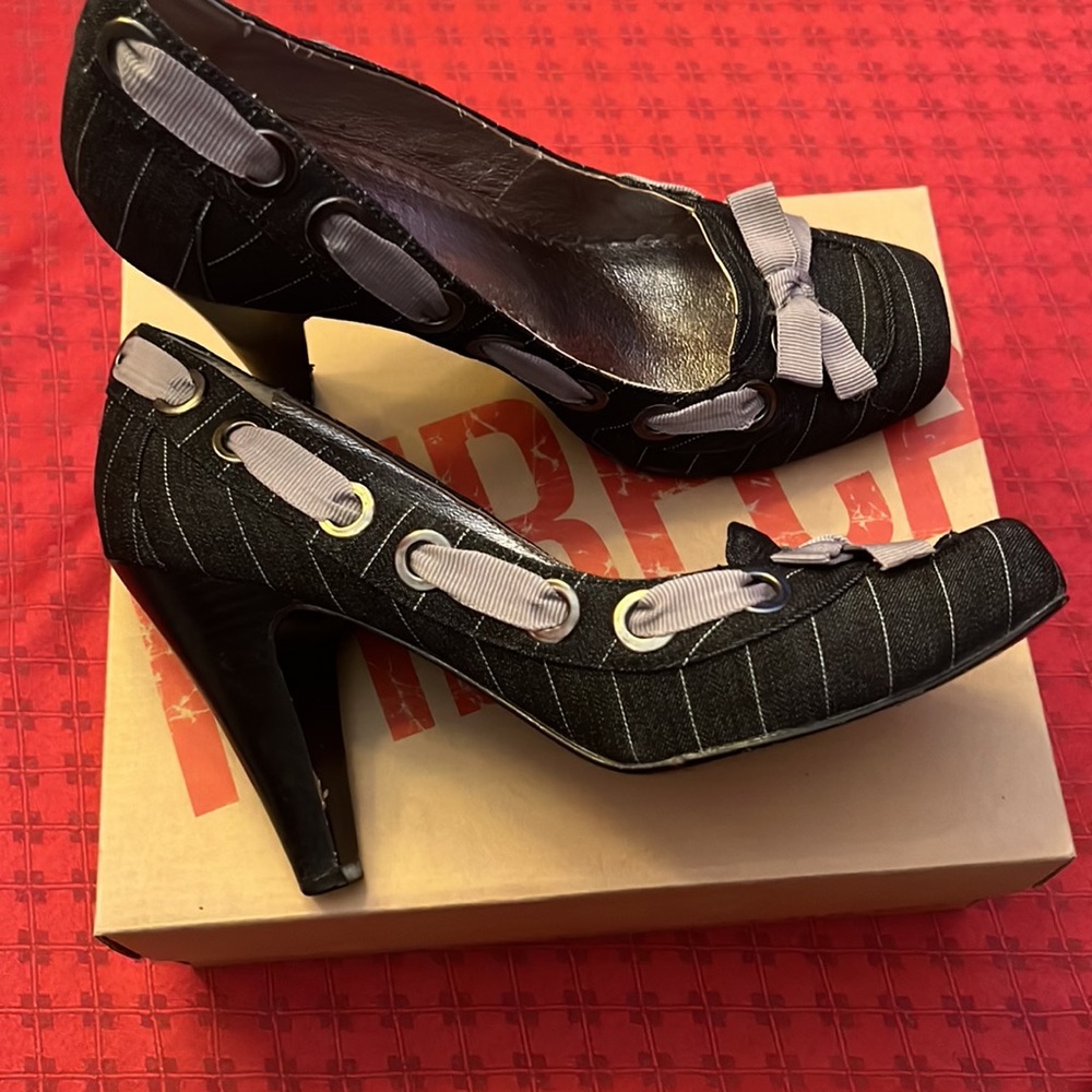 Cute shoes - Picture 4 of 7